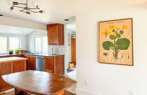 Polpis Other | Charming 6-bedroom farmhouse on Nantucket - sleeps 12
