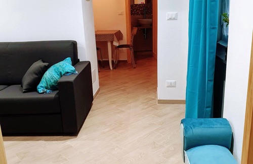 Castelletto Apartment | Charming accommodation in historic setting Carmine district(CIN IT010025C2KYXGYWKK)
