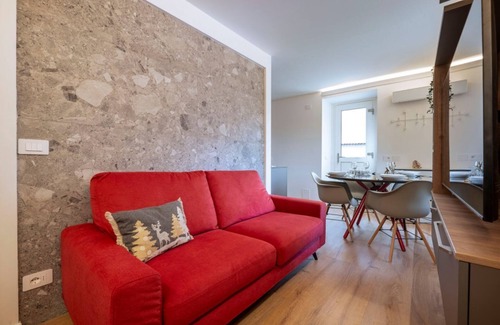 San Vito di Cadore Apartment | Charming and modern apartment of about 50 sqm, perfect for two guests, located on the ground floor (two steps to access). The property is located in San Vito di Cadore, a hidden jewel in the Dolomites, just 10 km from Cortina d'Ampezzo and a few minutes