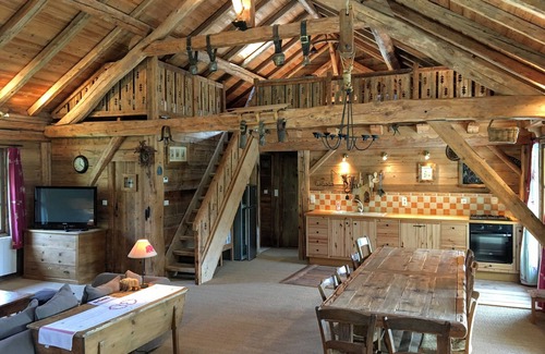 Montaimont Ski Chalet | Charming and authentic chalet in the alps, rebuilt with old wood