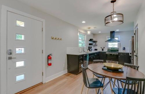 Franklin House | Charming and Comfortable Historic Franklin Quadplex