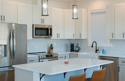 Sitka House | Charming and private cottage walkable to airport, hospital, pool, and downtown.