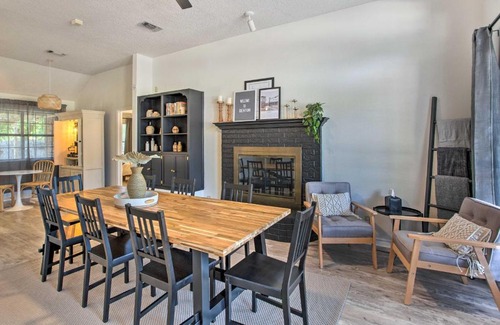 Denton House | Charming and Quiet Denton Home, Near UNT and TWU!