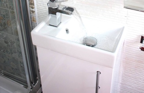 Kensal Green Apartment | Charming and Spacious Self Catering Studio in Kensal Green Close to Notting Hill