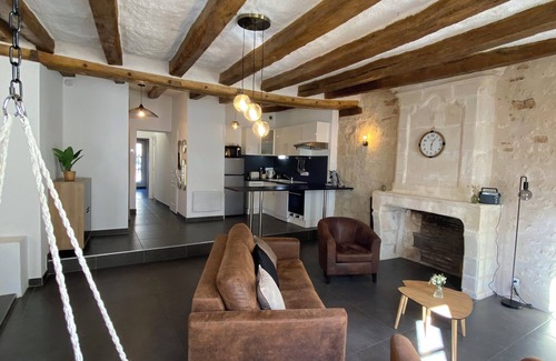 Azay-le-Rideau Apartment | Charming apartment L'écrin du Castel 3* classified