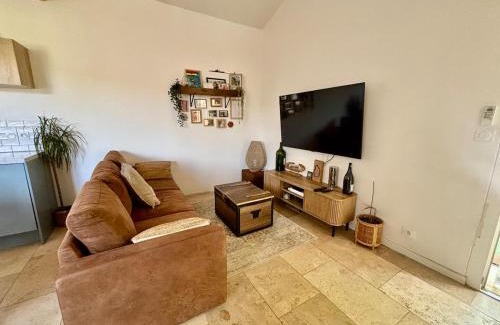 La Bouilladisse Apartment | Charming apartment with terrace La Bouilladisse