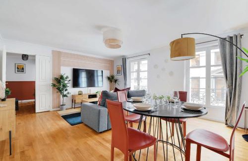 Faubourg-du-Roule Apartment | Charming apartment -1BR-4P- Arc de Triomphe