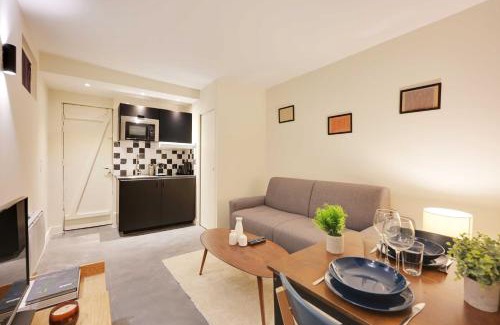 Quartier Sainte-Avoye Apartment | Charming apartment - 1BR- 4P- Arts et métiers
