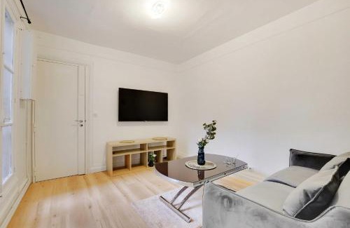 Quartier de la Porte-Saint-Denis Apartment | Charming apartment - 1BR-4P- Gare de l'Est