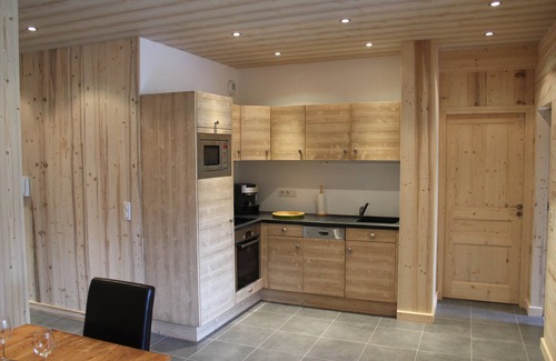 Le Praz de Lys Apartment | Charming apartment at the foot of the Praz de Lys slopes (6 people)