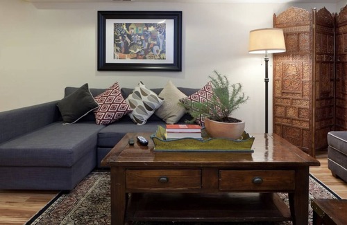 Bloomingdale Apartment | Charming Apartment close to downtown and the US Capital.