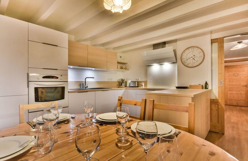 Les Gets Apartment | Charming Apartment for 6 in the Heart of Les Gets Village, Close to Slopes