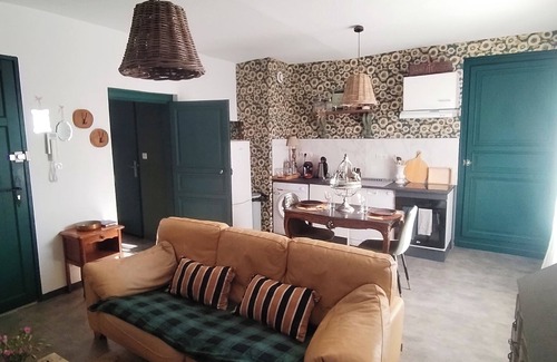 Montlucon Apartment | Charming apartment
