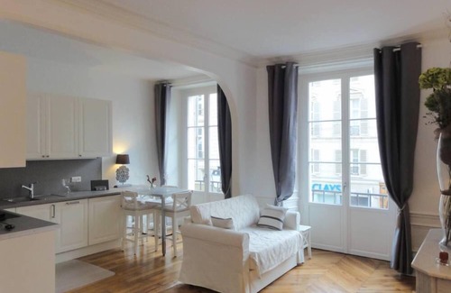 Notre-Dame Apartment | ★ Charming apartment in the historical district near the Palace and the market
