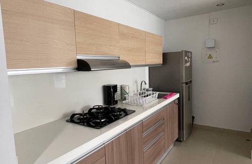 Campestre Apartment | Charming apartment in Cali with WiFi and AC near to restaurants and shops