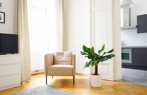 Roßau Apartment | Charming Apartment in city center