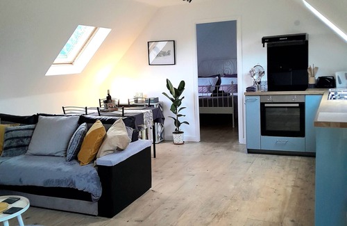 Spezet Apartment | Charming apartment in rural Brittany, relax or work in peace and quiet.