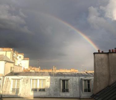 Arts-et-Metiers Apartment | Charming apartment on top floor in Marais -5P