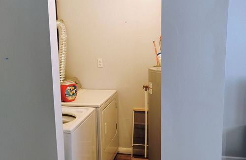 Ithaca Apartment | Charming apartment with WiFi and AC in delightful country setting