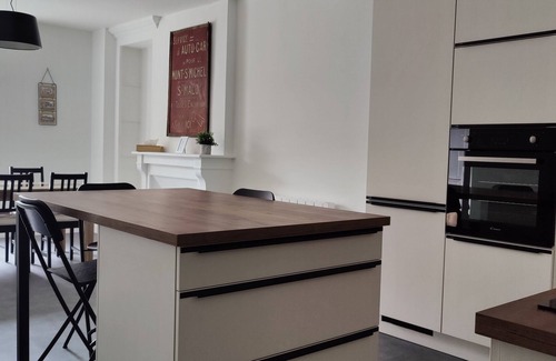 Granville Apartment | Charming appartement in the center of Granville