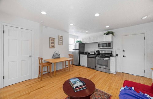 Mount Washington Apartment | Charming Apt-Grandview Ave-Pittsburgh Iconic Views