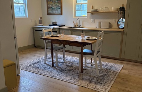 Ridgetown House | Charming Barn Conversion. Rural Curious? Come try small-town living!