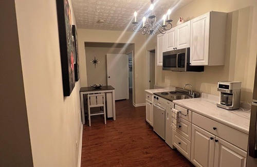 Sugar Hill House | Charming Basement Unit with WiFi and AC in lovely Sugar Hill
