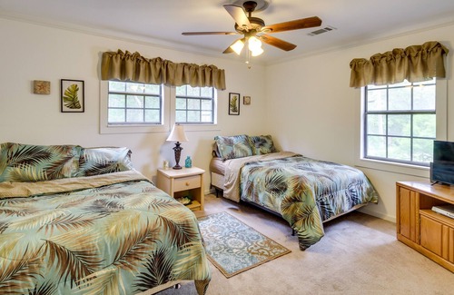 Shoreline Park Cottage | Charming Bay St Louis Cottage - 4 Mi to Casino!