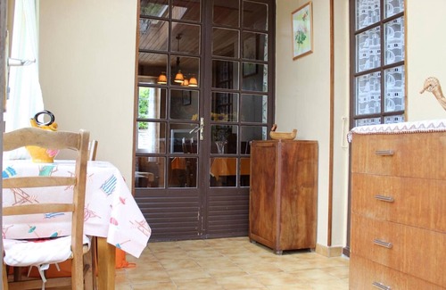 La Bree-les-Bains House | Charming Beachside Cottage in La Brée with Garden & Veranda - Sleeps 4