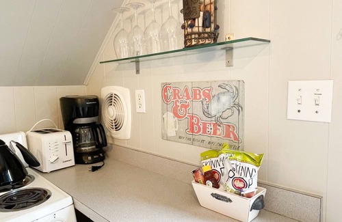 Brigantine Apartment | Charming Beach Block Apartment
