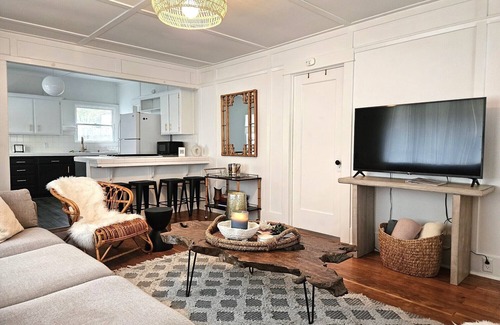 Morro Bay House | Charming Beach Cottage, 2 blocks from the water!