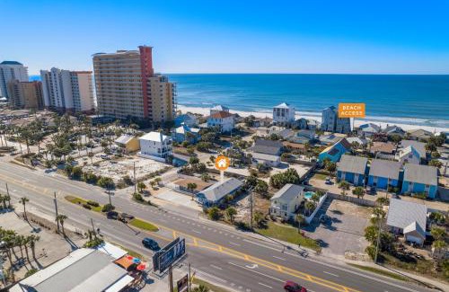 Crescent Beach House | Charming Beach House! Just Steps from the Beach! Sleeps 8! By Dolce Vita Getaways