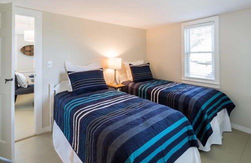 North Truro House | Charming Beachside Bungalow
