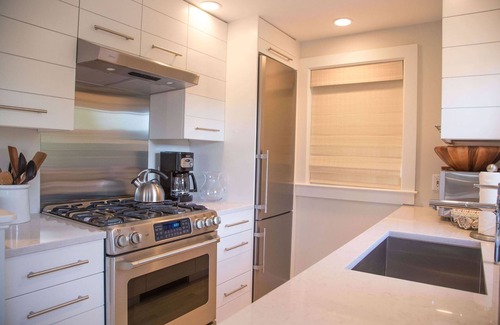 Brant Point House | Charming Brant Point 3 bedroom cottage with style