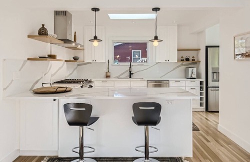Whittier House | Charming Bungalow in Downtown Boulder