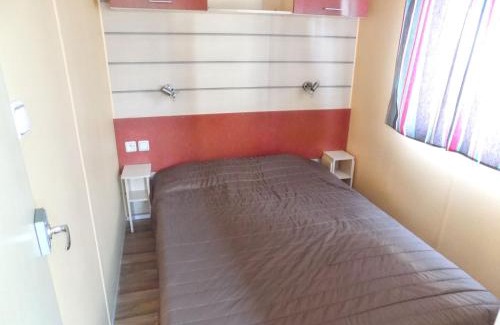 Burinhosa House | Charming Bungalow in Pataias with Shared Pool