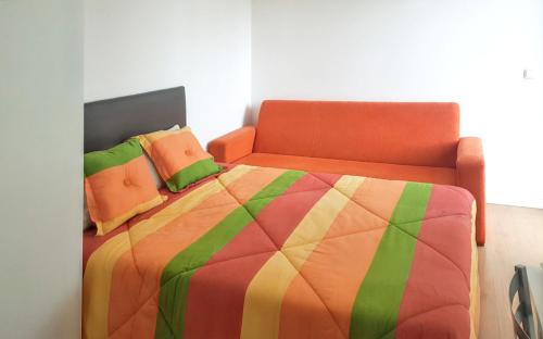 Burinhosa House | Charming Bungalow in Pataias with Shared Pool