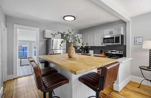 Fort Collins House | Charming Bungalow With Hot Tub, Fire Pit & Bikes