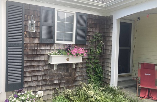 West Harwich House | Charming Cape Cod home, minutes to Nantucket Sound