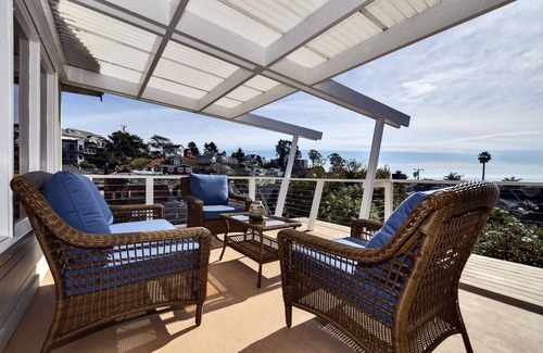 Capitola House | Charming Capitola Home With Amazing Ocean View Deck - Walk To Town