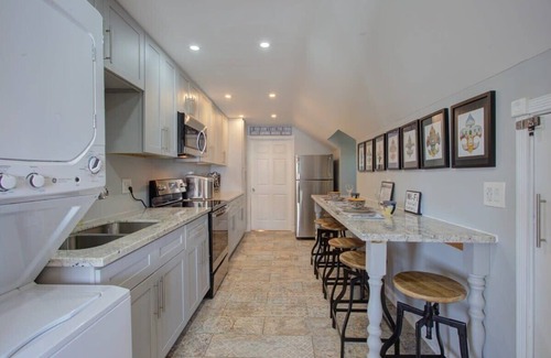 Mid-City House | Charming Central 2BR | Courtyard | Pet Friendly