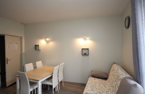 Mont-Dore Apartment | Charming Central Apartment in Mont-Dore - Close to Thermes, Sleeps 4, Free WiFi, Full Amenities