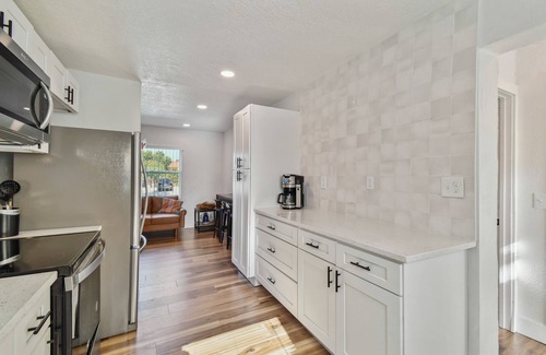 Egypt Lake-Leto House | Charming Centrally Located, 3 bedroom house!