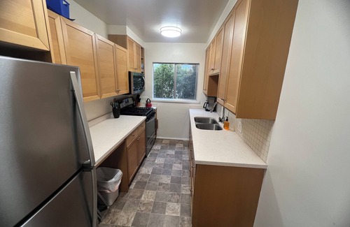 West Hollywood Apartment | Charming centrally located 1-bedroom apartment. Great live/work space.