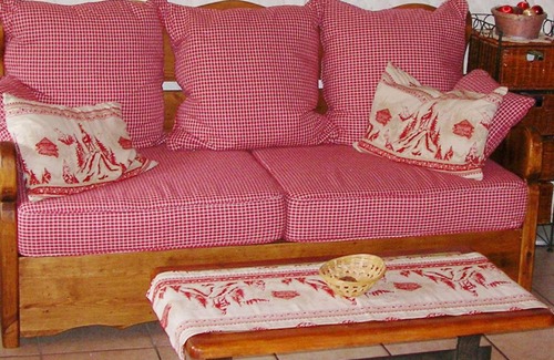 Champagny-en-Vanoise Ski Chalet | Charming Chalet in Champagny en Vanoise near Ski Area