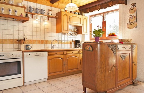 Champagny-en-Vanoise Ski Chalet | Charming Chalet in Champagny en Vanoise near Ski Area