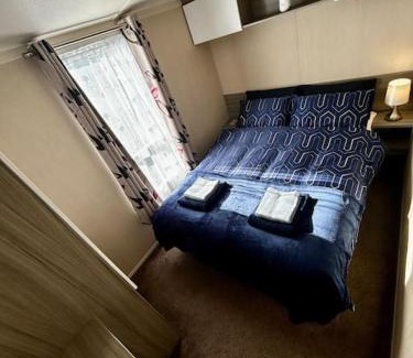 Pagham House | Charming Chamber with spacious relaxing area