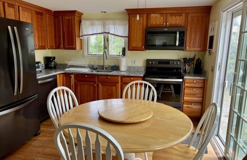 West Chatham House | Charming Chatham Beach House; Walk to Hardings Beach
