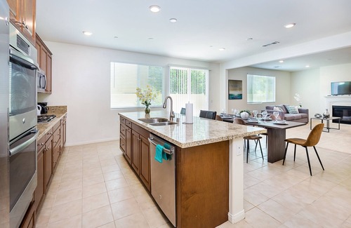 Chino House | Charming Chino Retreat – Modern Comfort Awaits at Winona Street Hideaway #41049
