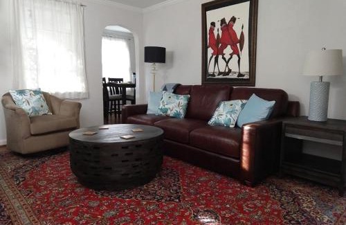 Durham House | Charming Classic Cottage 2br